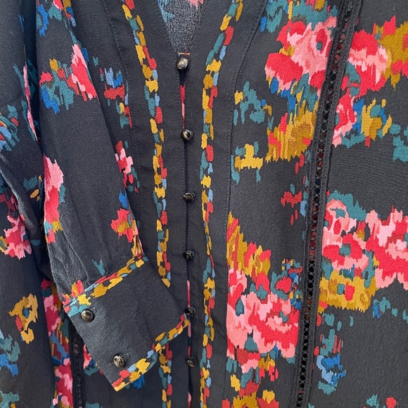 Sezane Black and Pink Floral Blouse - Picture 2 of 5